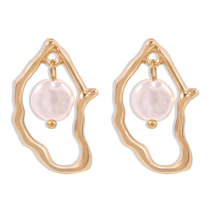 Irregular-shaped pearl earrings with a New Zealand-inspired design, made of alloy and imitation pearls