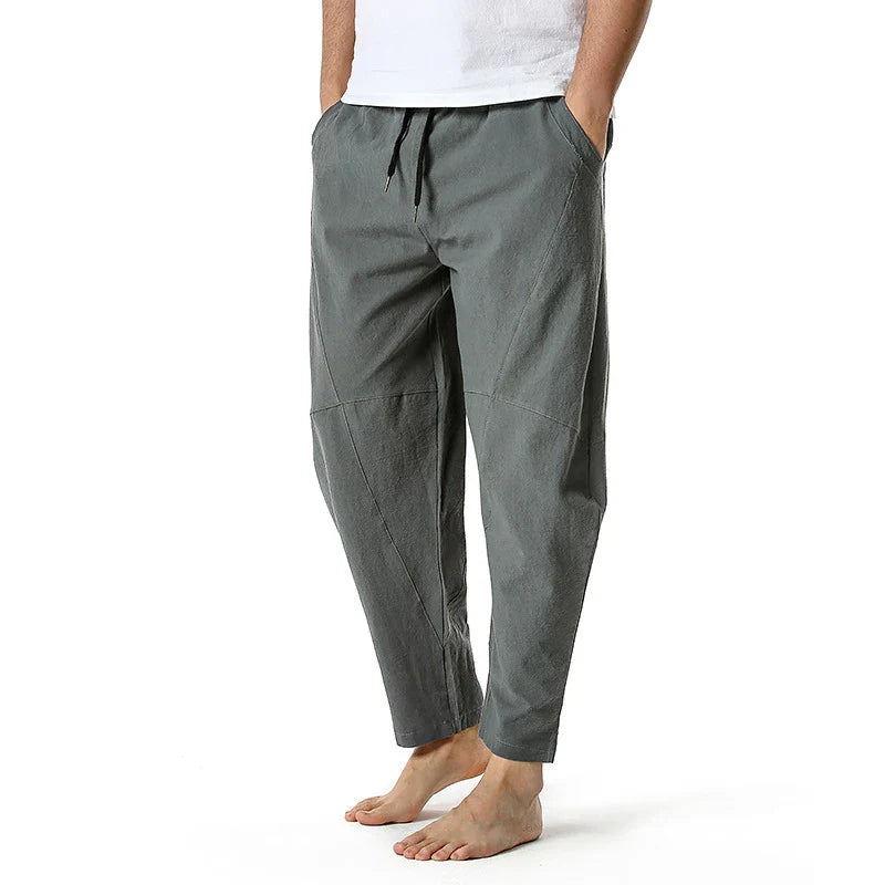 Kiwi-made casual trousers in a linen-cotton blend, featuring a relaxed, straight-leg fit and a variety of classic Kiwi colours.