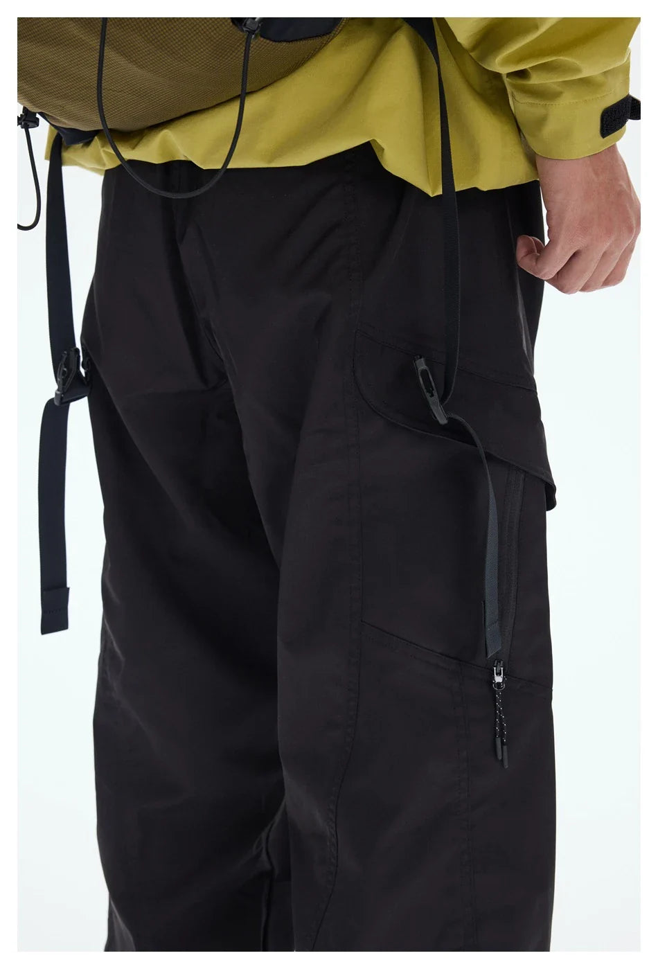 Stylish Kiwi Cargo Trousers made with premium chemical fiber blend for comfortable and durable everyday wear