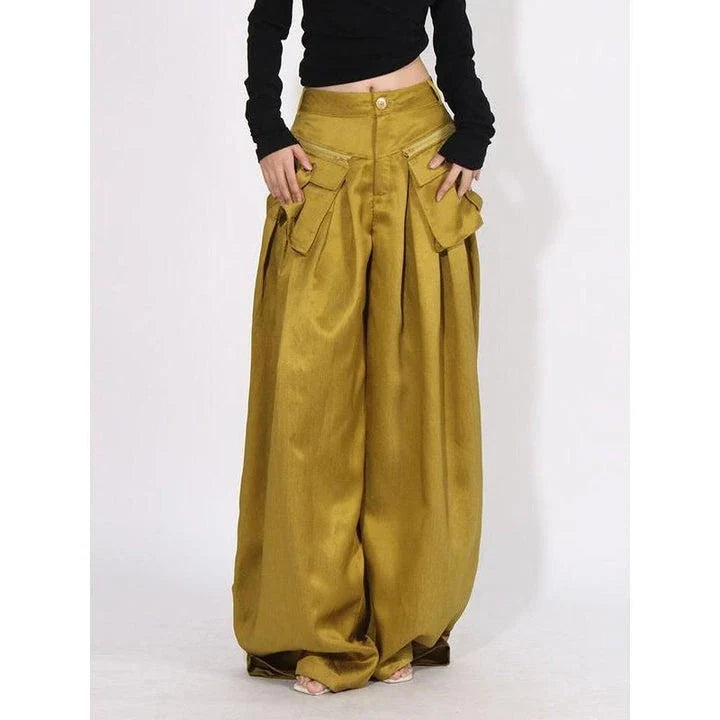 Stylish high-waist wide-leg trousers in a solid color, perfect for versatile Kiwi wardrobes