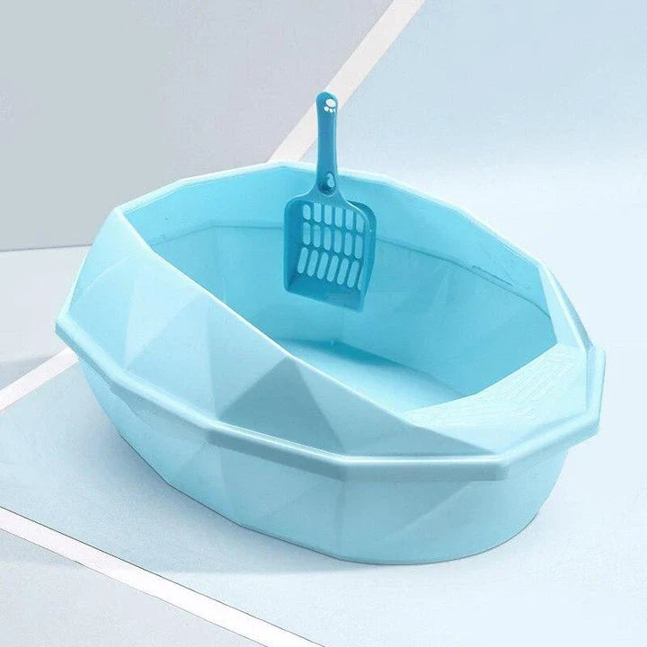 Stylish and functional crystal-shaped cat toilet with semi-enclosed design for odour control and easy cleaning