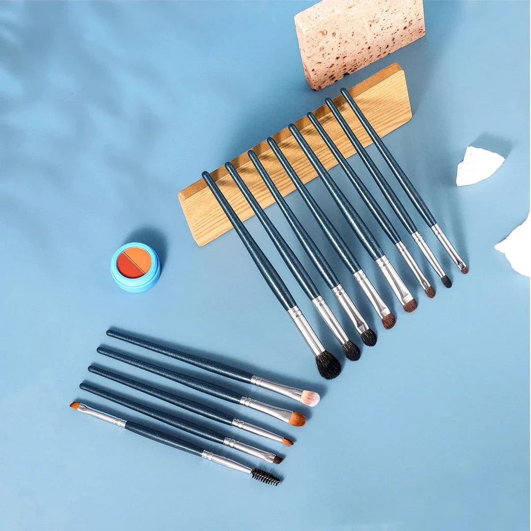 Premium 13-piece eye makeup brush set with a blend of natural and synthetic bristles for precise application of powders, liquids, and creams.