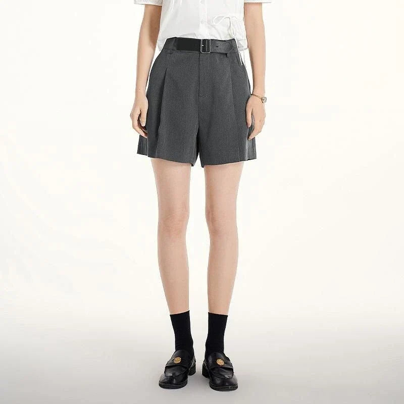 Elegant, chic harem shorts with a high-waist design, perfect for the Kiwi summer