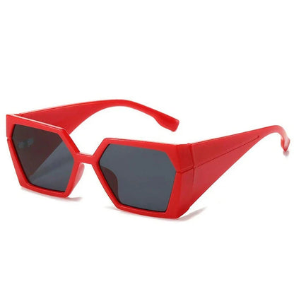 Luxury Vintage Square Sunglasses in Red with Gradient Lenses and Durable Plastic Frame