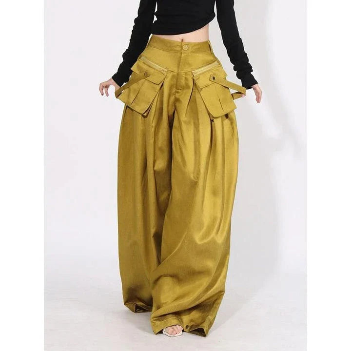 Stylish high-waist wide-leg trousers in a solid color, perfect for versatile Kiwi wardrobes