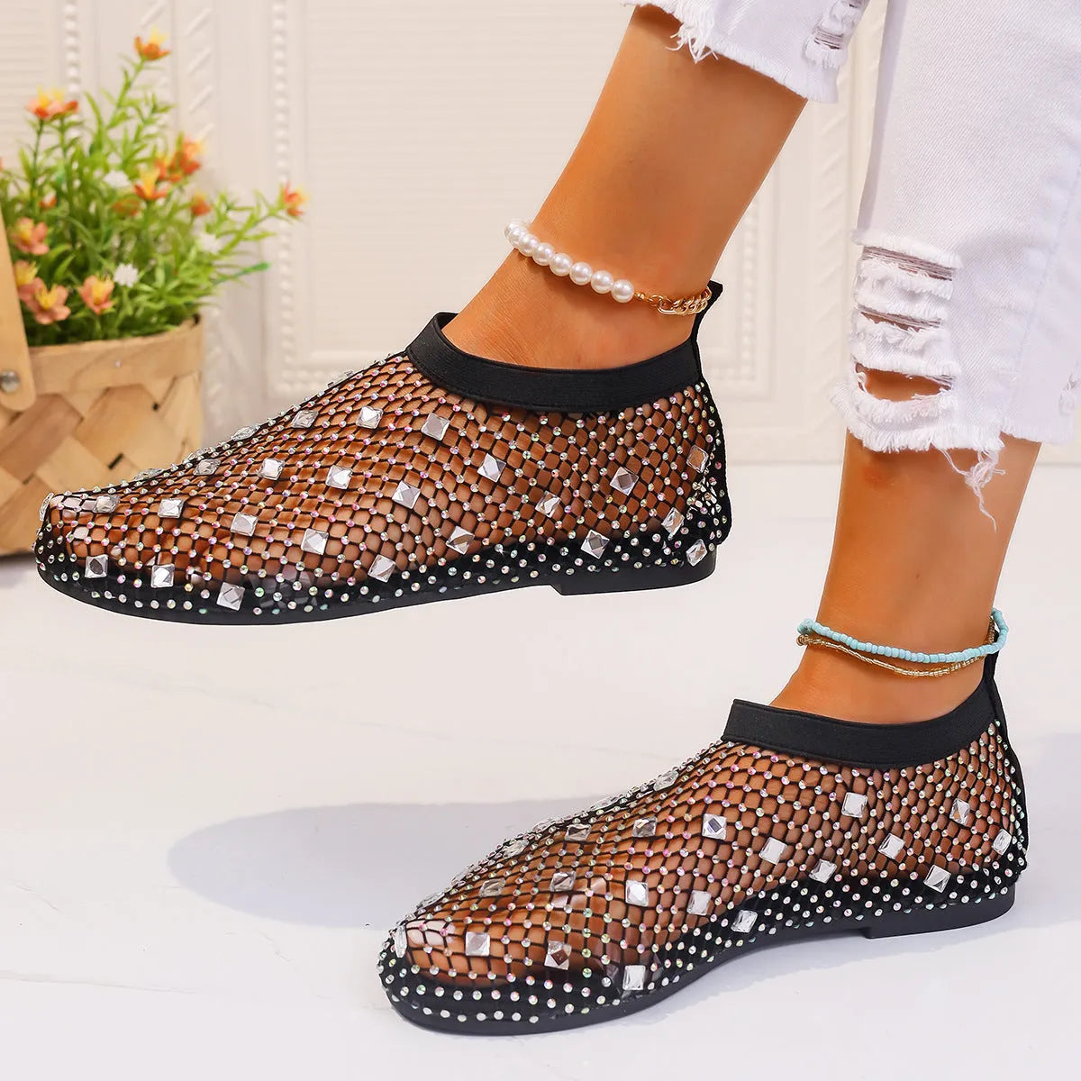 Women's colourful rhinestone mesh flat sandals with round toes and rubber soles