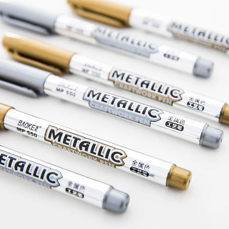 Baoke 550 metal marker pen with 1.5mm single head, 14cm ink pen body, shown in gold and silver refill colours.