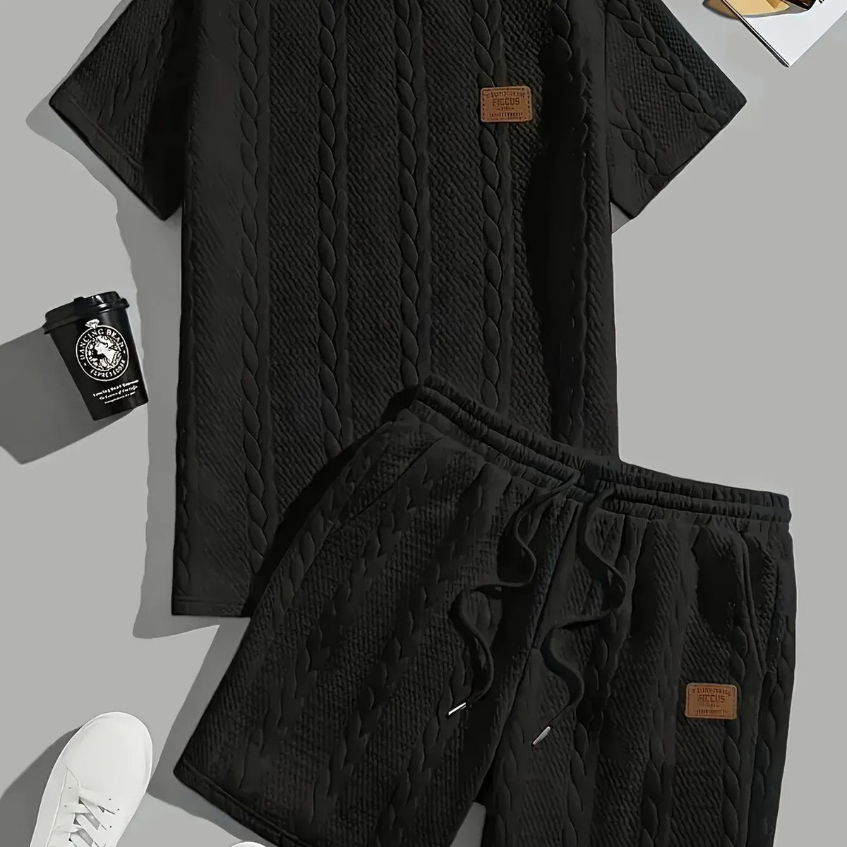 Men's black solid colour short sleeve ribbed T-shirt and matching shorts sportswear set with patch design