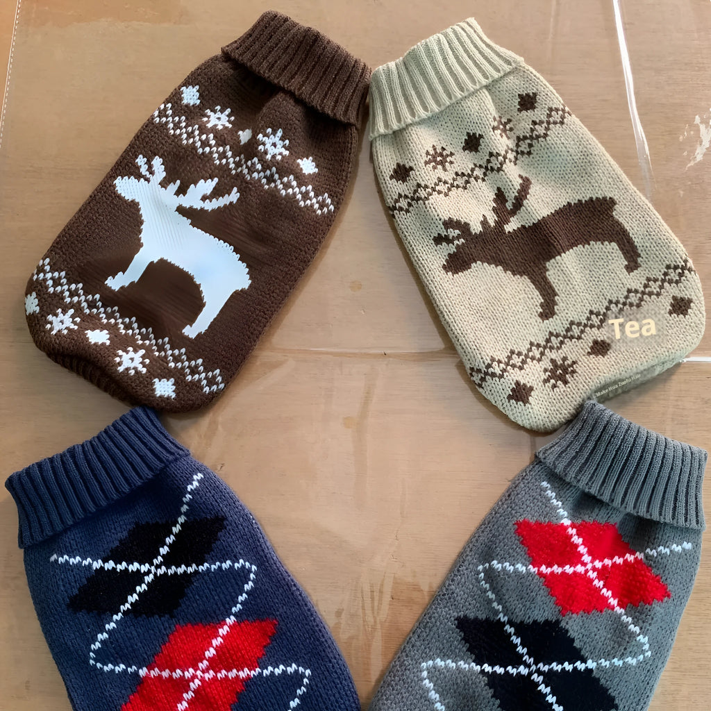 Warm acrylic dog sweater in coffee deer pattern, autumn winter pet clothes, sizes No 6 to No 16