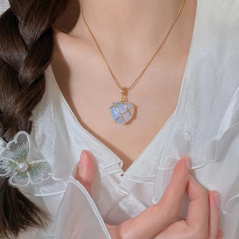 Heart-shaped moonstone pendant necklace on copper chain with electroplated real gold finish