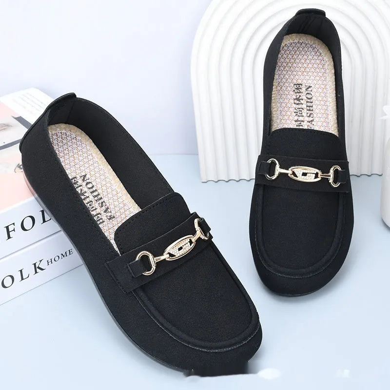 Gommino women's casual shoes in black or brown with rubber soles and matte upper