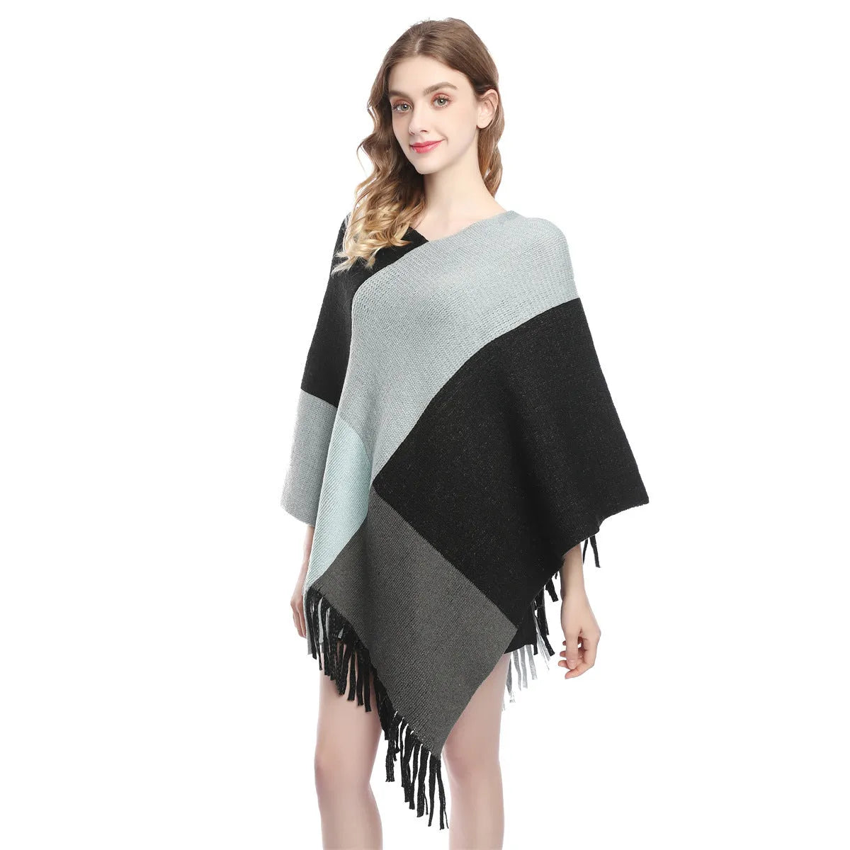 Women's plaid knitted shawl cape with colour contrast patchwork, 60-80cm length, acrylic and artificial wool.