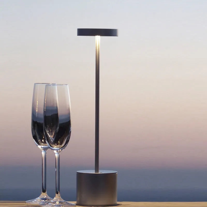 Rechargeable aluminium LED desk lamp with touch dimming in metallic colours
