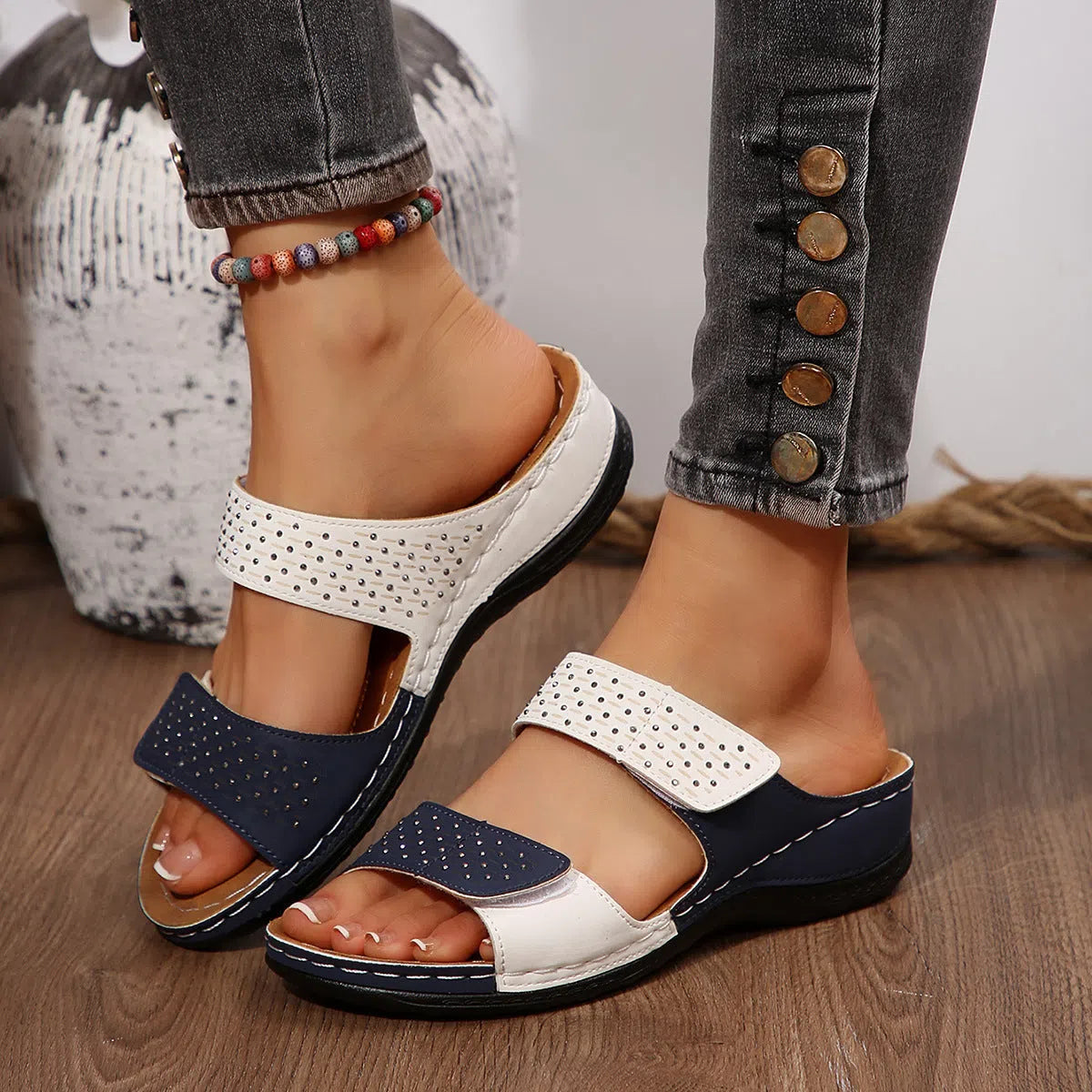 Women's plus-size open-toe wedge sandals with hollowed-out synthetic PU upper, black colour