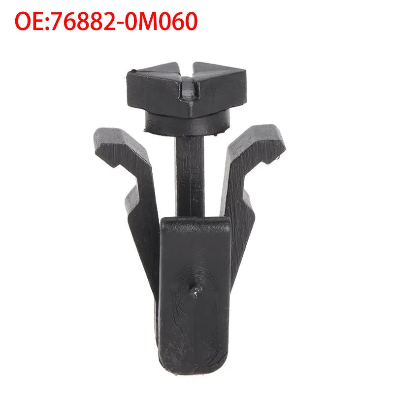 Black plastic bumper cover radiator grille fastening clip for Nissan vehicles, 76882-0M060 part