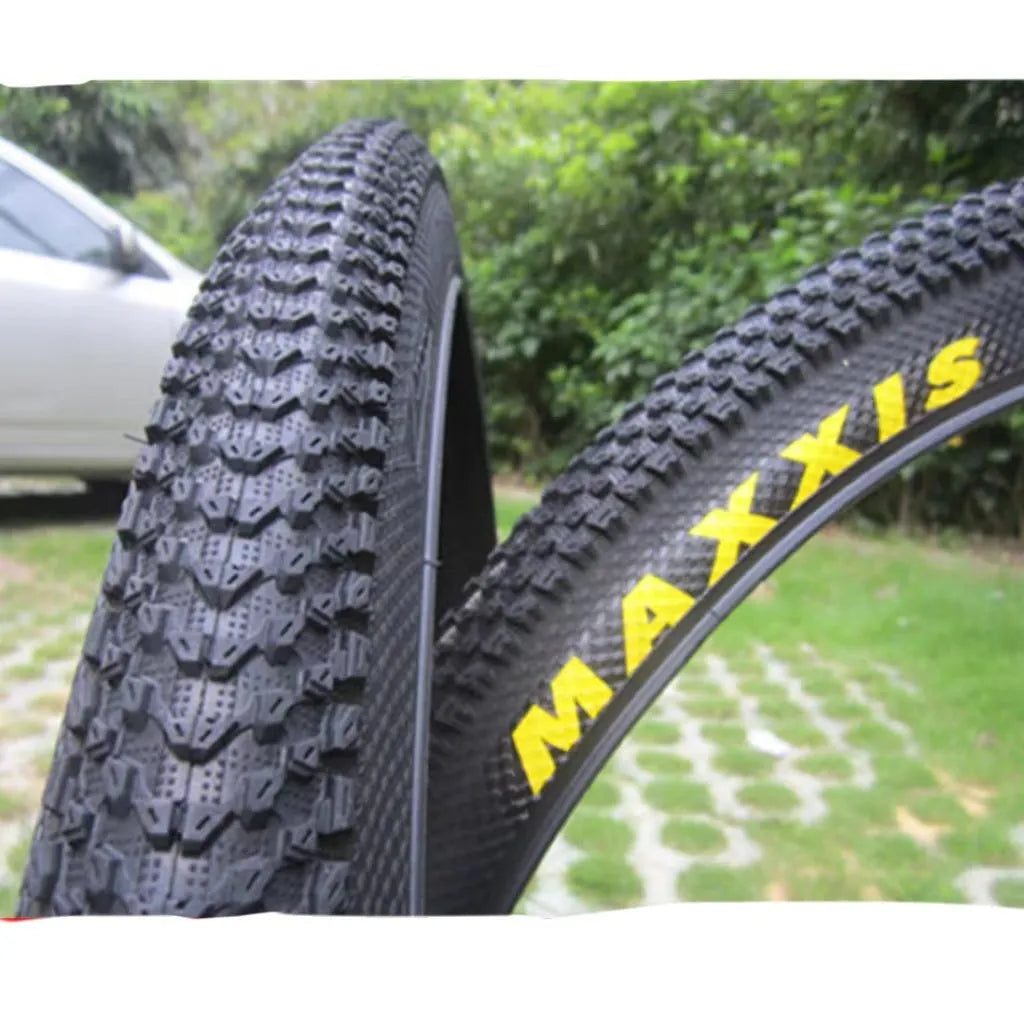 Ultralight puncture-proof mountain bike tyre shown for 26, 27.5 and 29-inch wheel sizes.