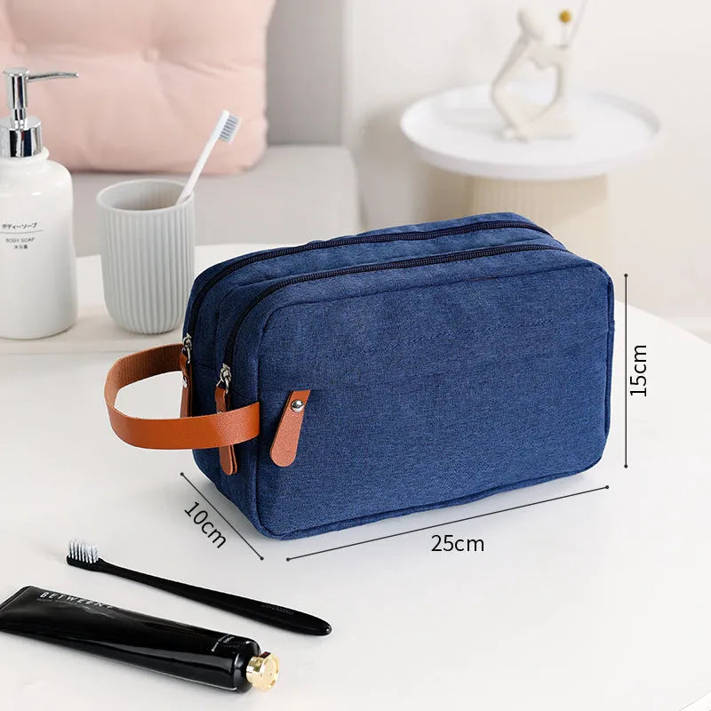 Men's polyester toiletry bag with sealed closure in gray colour, 25x15x10cm size for travel storage