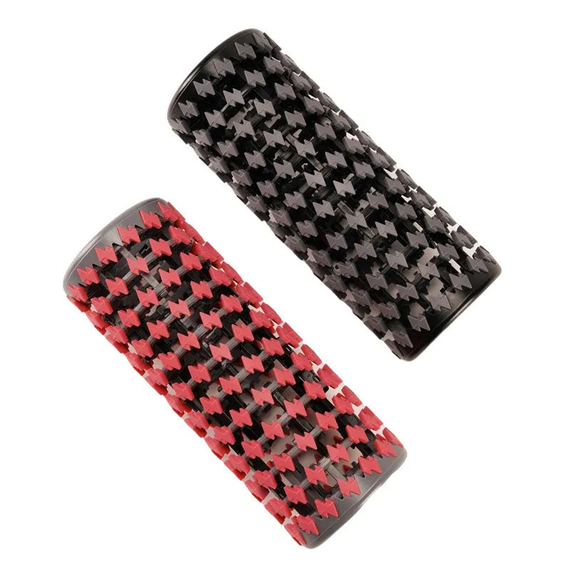 Adjustable telescopic foam roller in black colour showing three-section PVC construction