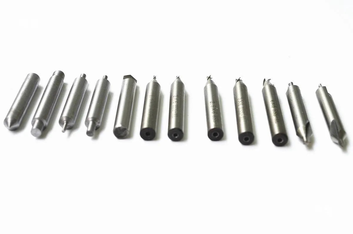 Full set of 17 pieces vertical key matching machine accessories including drill guide pin and sink milling cutter