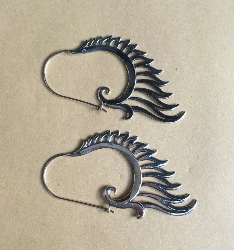 Silver alloy retro creative women's earrings in fashion OL style, one pair