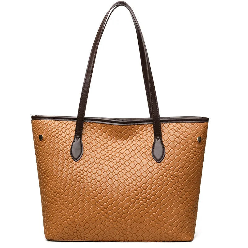 Retro women's commuter handbag in horizontal square shape with organisational compartments