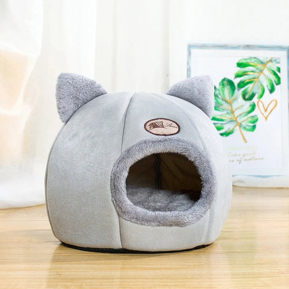 XL sized fully enclosed cat sofa bed with zippered flap in a soft plush interior