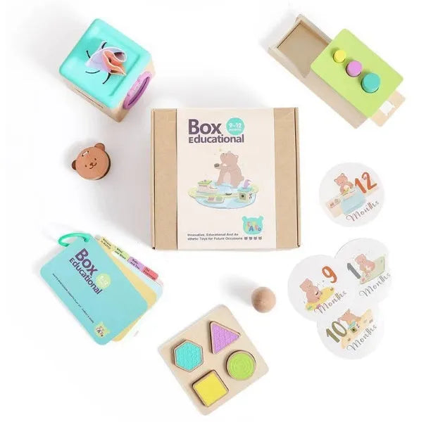 Wooden Montessori rattle set with black and white cards and ball chime in a colour box, ABS baby gift for 0-18 months