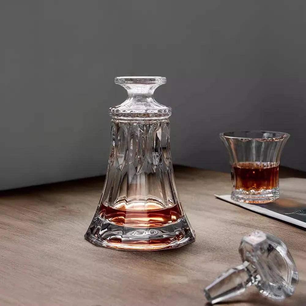 Crystal glass Wellington wine bottle 490ml with six wine glasses in mild luxury retro style