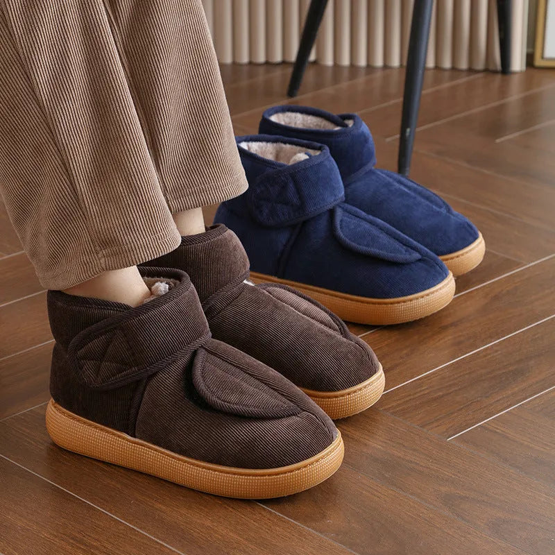 Large opening warm boots with anti-slip rubber soles for unisex adults, faux fur lining, round toe