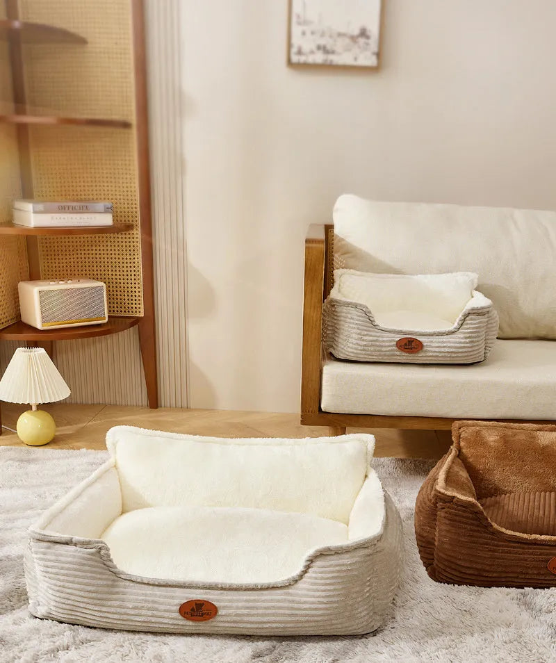 Washable four-season kennel bed for small and medium dogs and cats in coffee colour