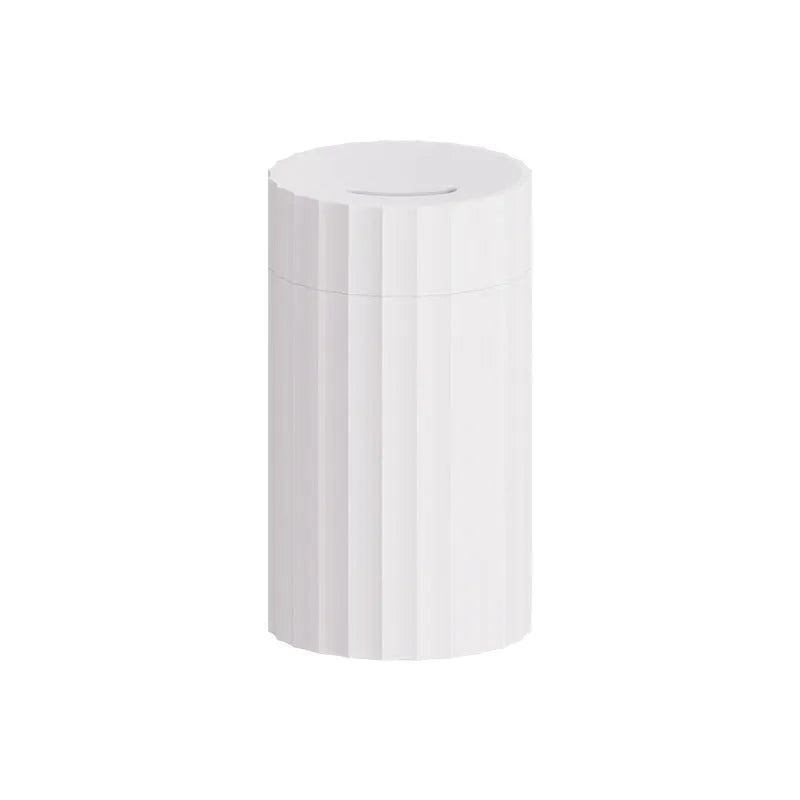 Black and white aromatherapy diffuser with LED flame effect and 100ml water tank for essential oils