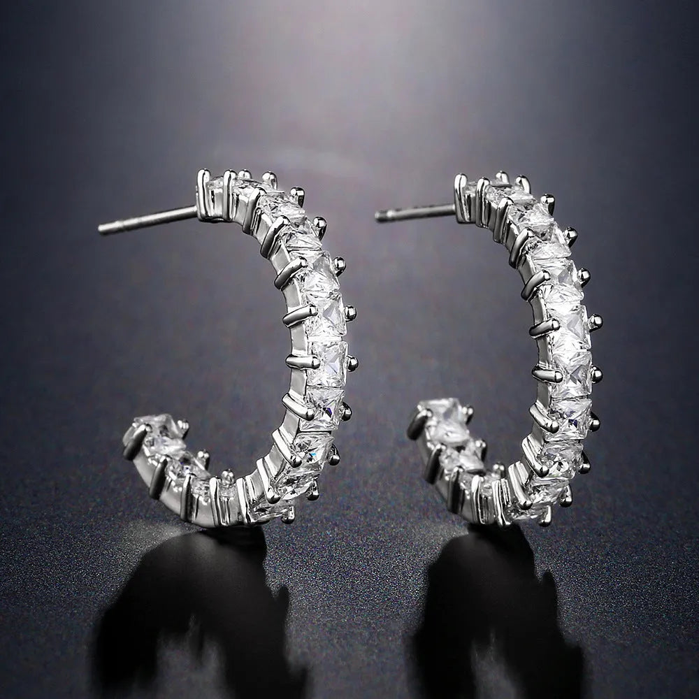 Women's retro C-shaped earrings with inlaid zirconium stones in gold colour