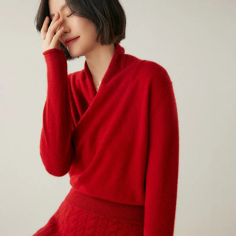 Women's solid colour V-neck cashmere sweater top with hooded style and long sleeves in Soft Cloud White
