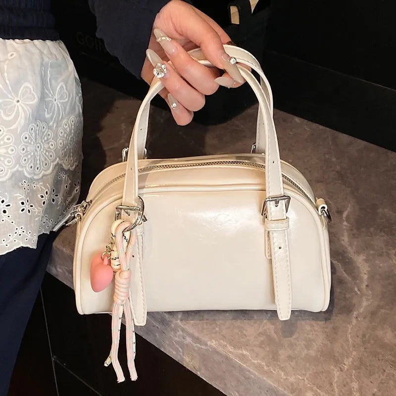 Korean style women's shell shaped shoulder bag in soft PU material with square design