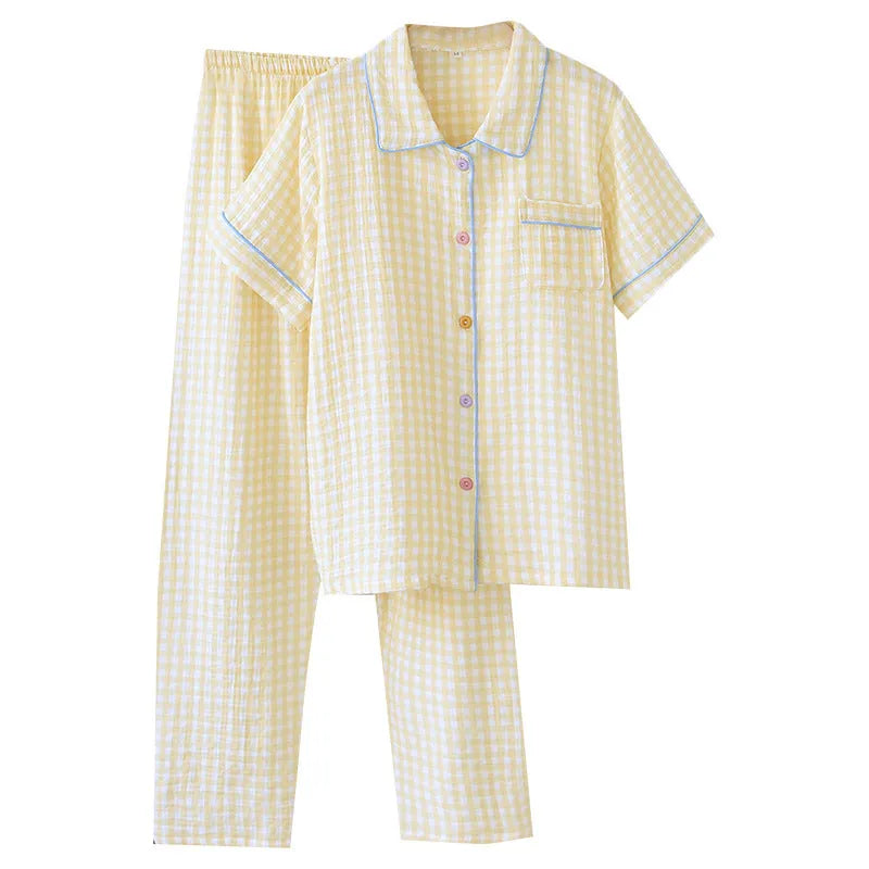 Women's crepe cotton short-sleeve trousers and top set in loose casual style with three-quarter sleeves