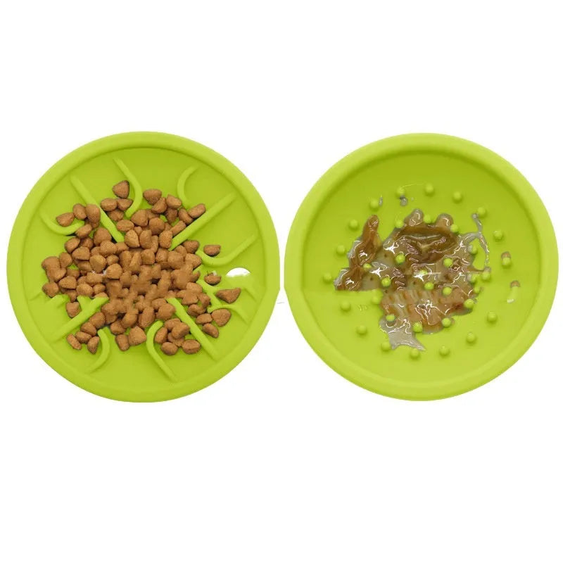Pet drop-resistant silicone slow tableware frisbee in small size 120x120x55mm, available in black