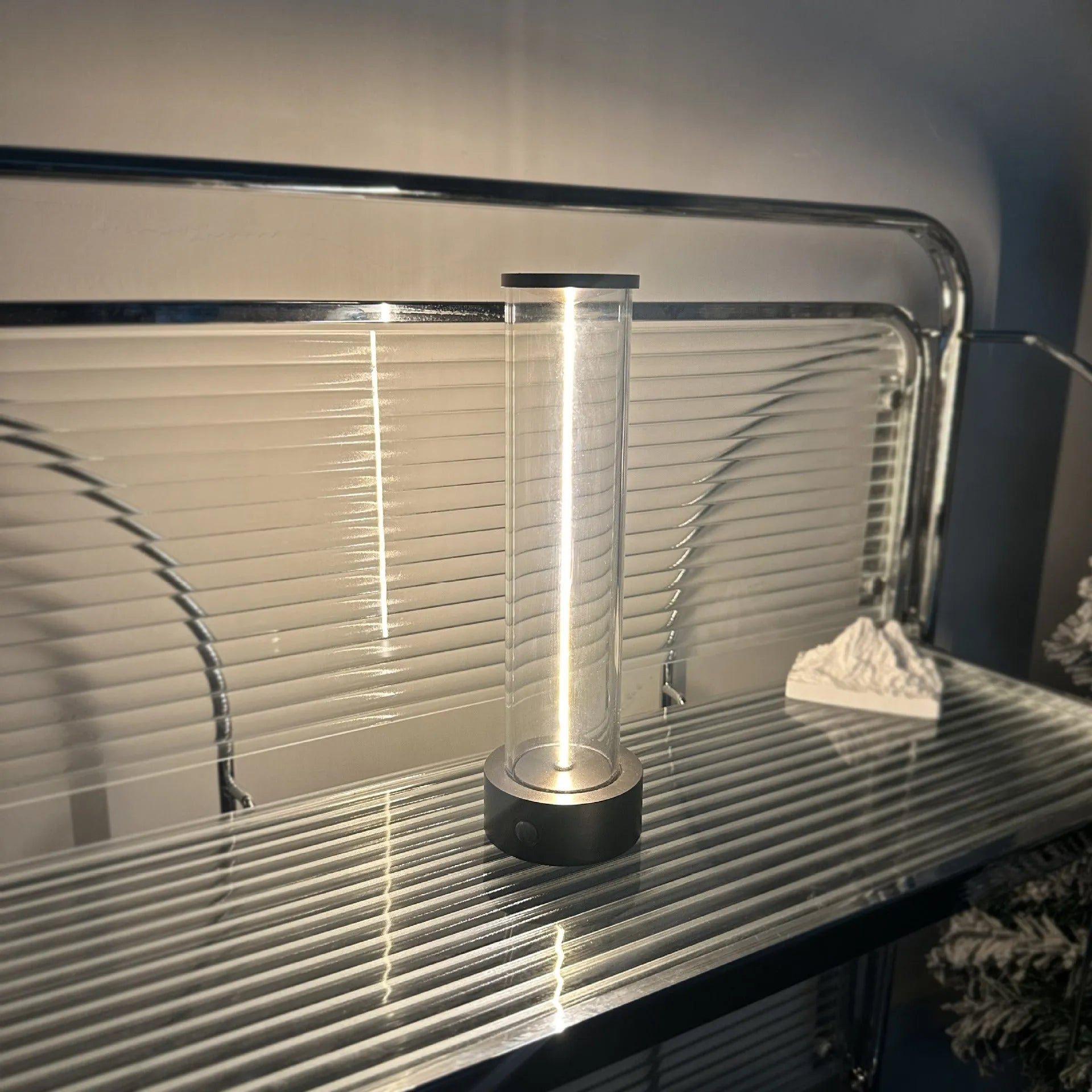 White modern glass USB LED light strip with magnetic base, dimensions 53mm by 234mm