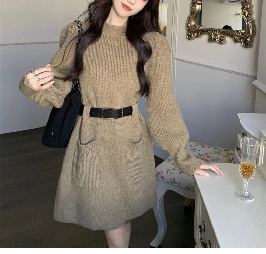 Women's beige loose knitted long sleeve dress with high waist and black belt