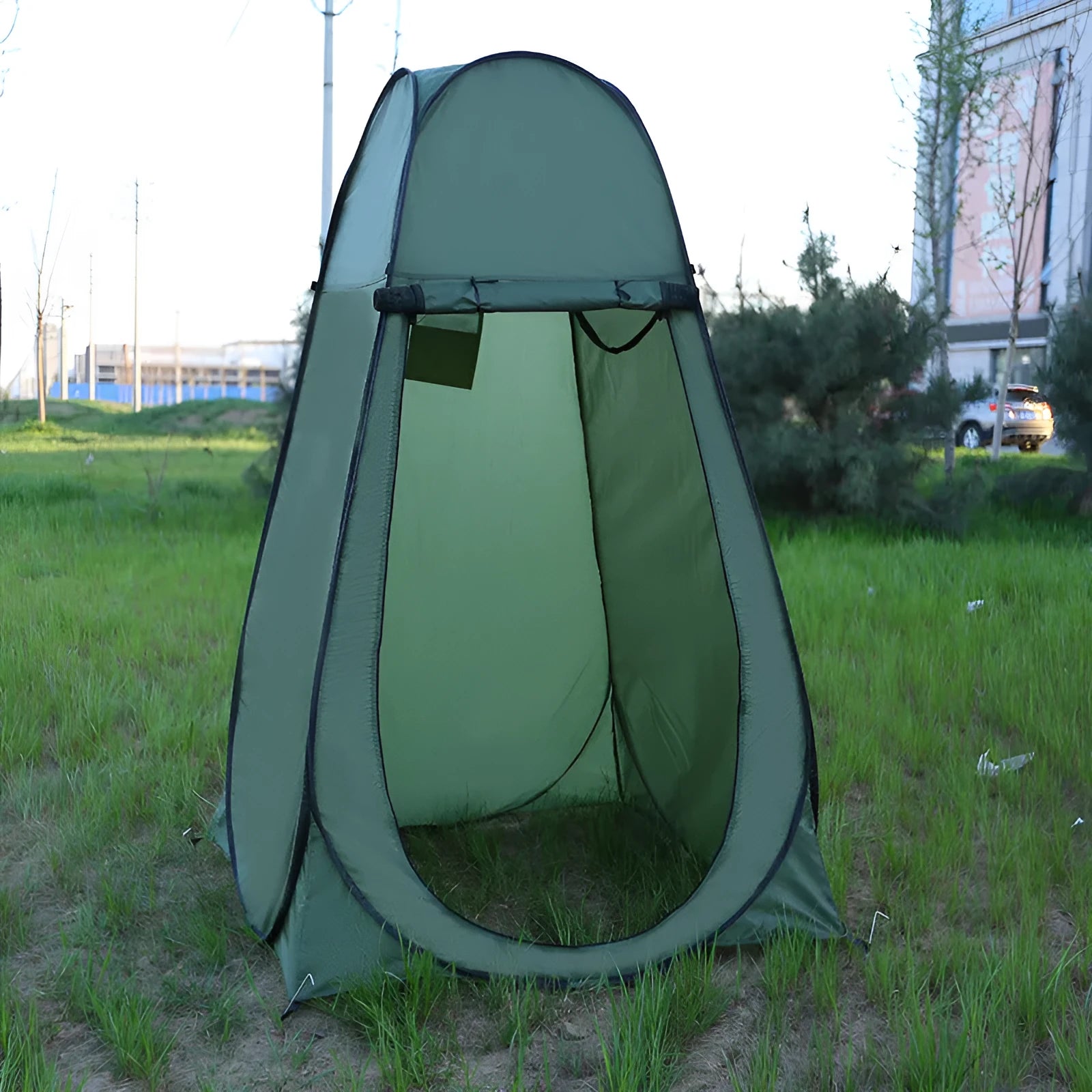 Outdoor camping changing tent with 190cm height shown with storage bag and ground anchoring accessories