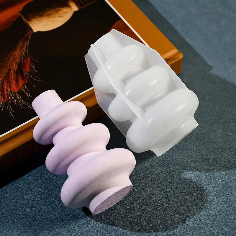 Three-layer circle vase ornament silicone baking mold in irregular shape for cake decorating
