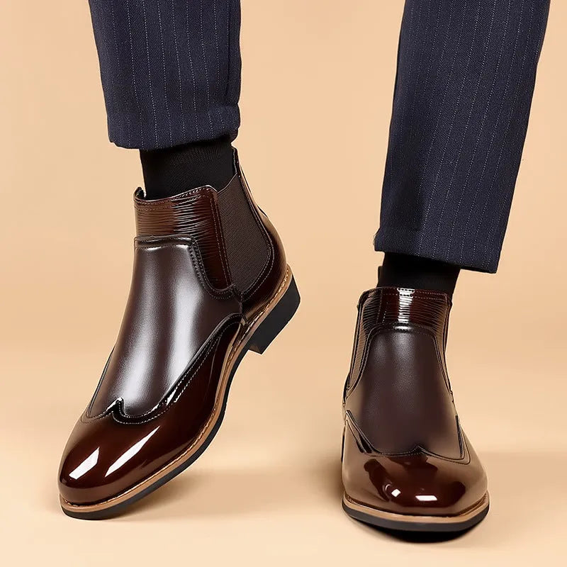 Men's colour block Chelsea boots in black or dark brown with artificial PU upper, beef tendon sole, and elastic band entry.