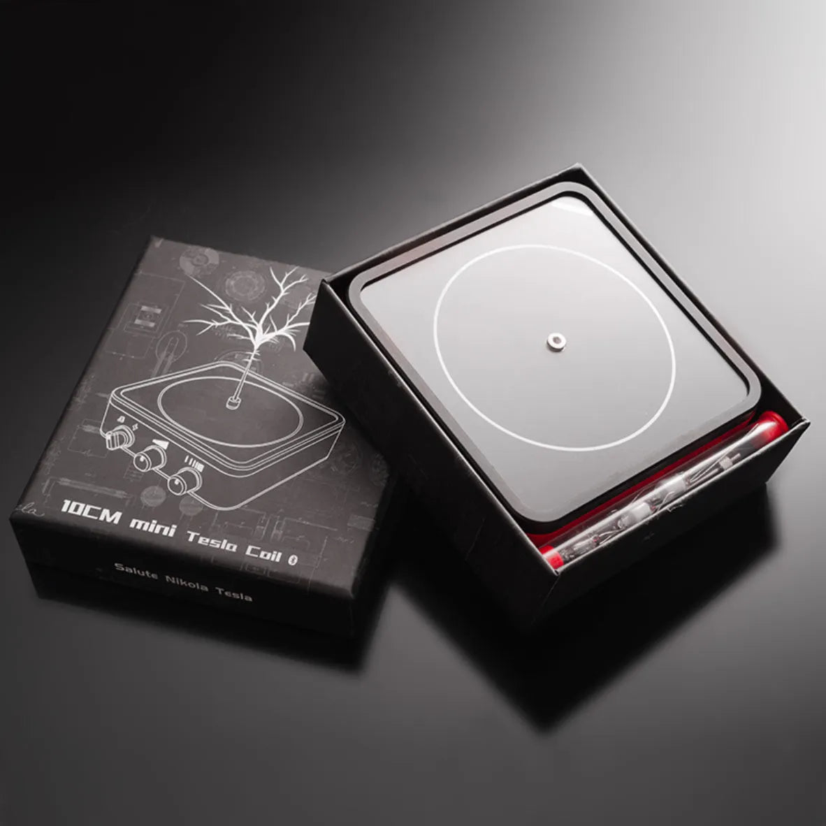 Music Tesla coil with Bluetooth, adjustable 0-8cm lightning, 96 x 96 x 33mm host, black or red, with power supply and accessories