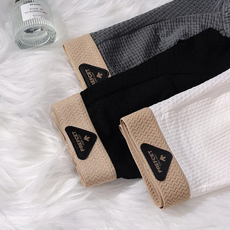 Men's ice silk nylon mid-waist boxer shorts in breathable sport style, available in multiple colours