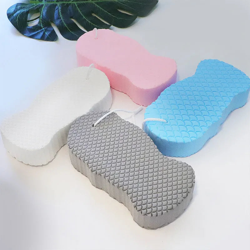 White 3D fish scale pattern bath sponge ball for gentle body exfoliation