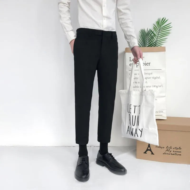 Men's straight-leg cotton trousers with drawstring waist in black, available in sizes 28-34