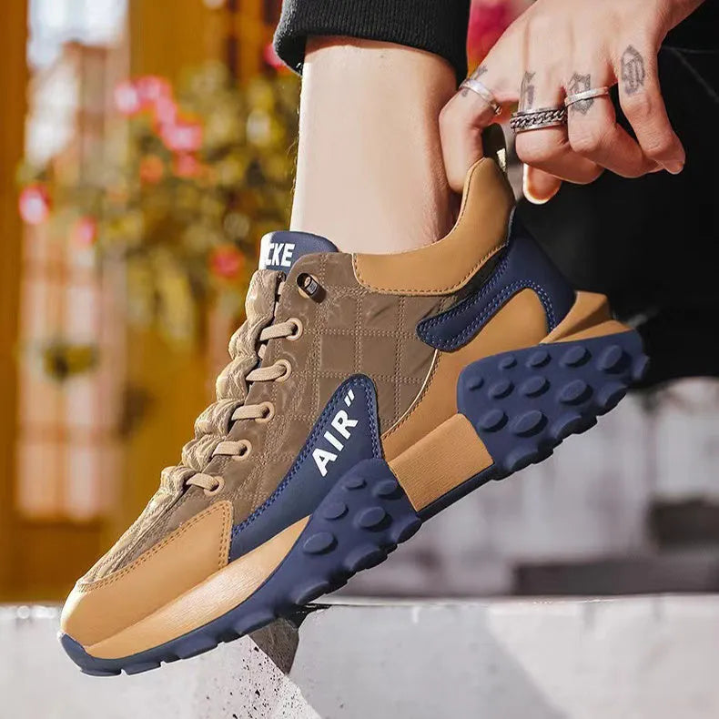 Men's breathable running sports shoes with non-slip rubber and EVA sole and cross straps