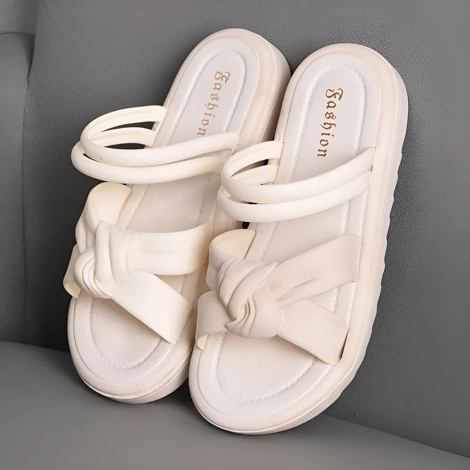 Women's black and white sandals with thick soft back and two-way wear design for outdoor use