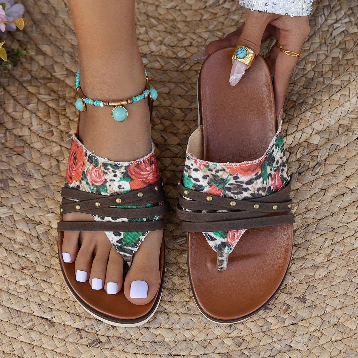 Plus size flip-flops in candy colours with imitation leather lining and rubber sole