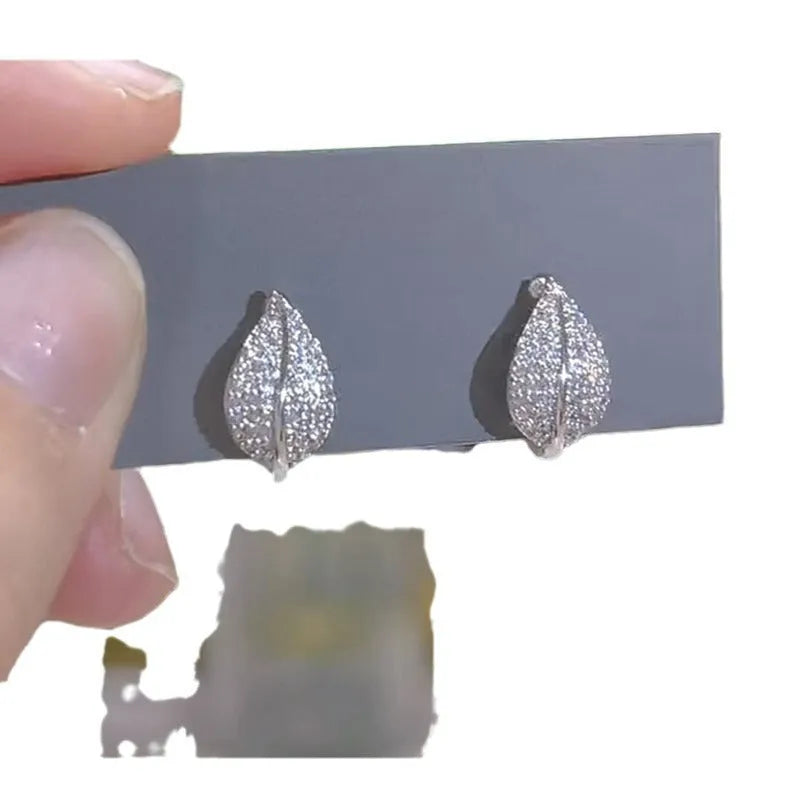 Silver full rhinestone zircon leaf-shaped earrings for women on copper base