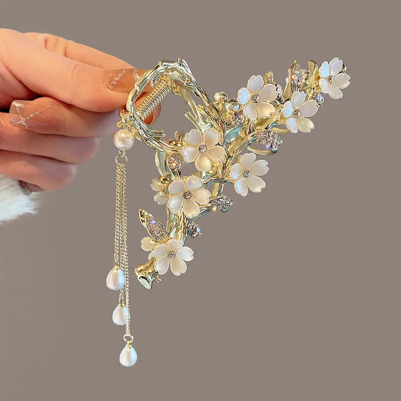 Large alloy hair clip with pearl, water diamond inlay and bell orchid tassel pendant, 11.5cm long